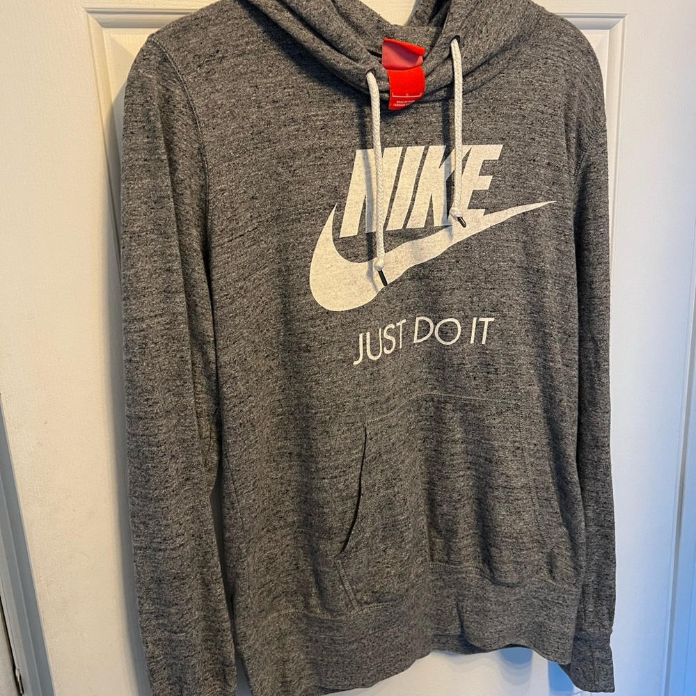 Women’s Gray Nike Lightweight Hoodie Size L